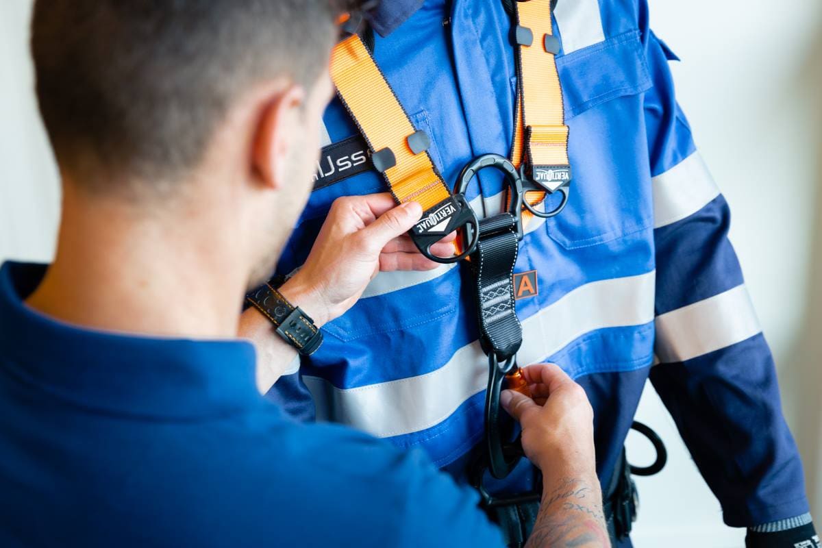 persoonlijke-beschermingsmiddelen-van-den-ijssel-bedrijfskleding