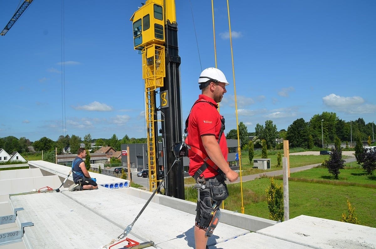 Hoogwerk Systemen - persoonlijke beschermingsmiddelen - veiligheidslijnen en valbeveiliging - HITS.be thumbnail