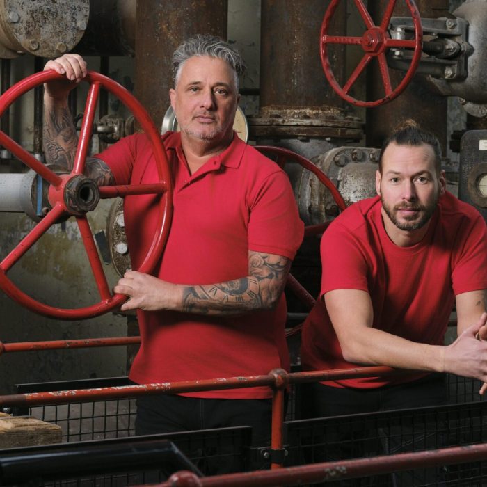 twee installateurs in B2B wear werkkleding